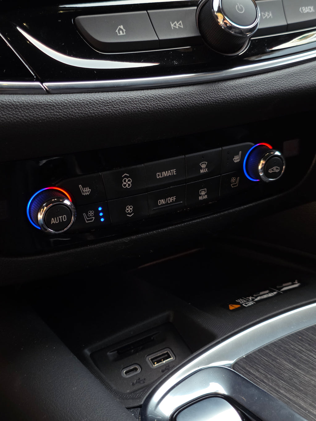 Buick Enclave 2023 Avenir