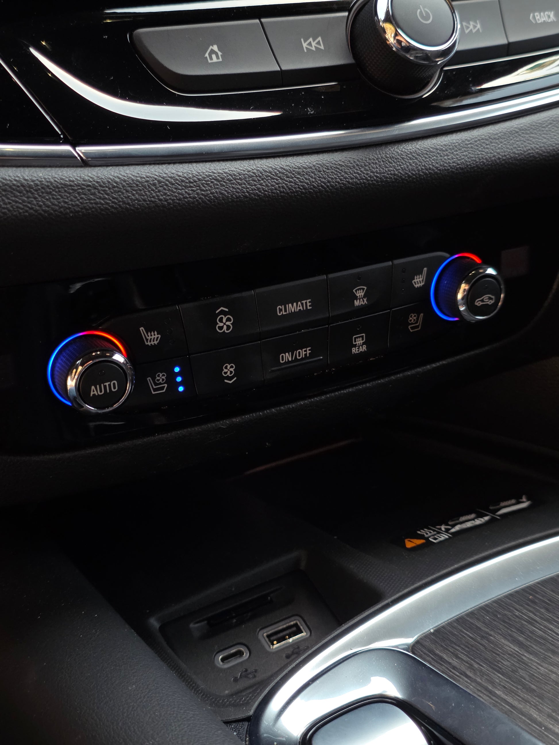 Buick Enclave 2023 Avenir