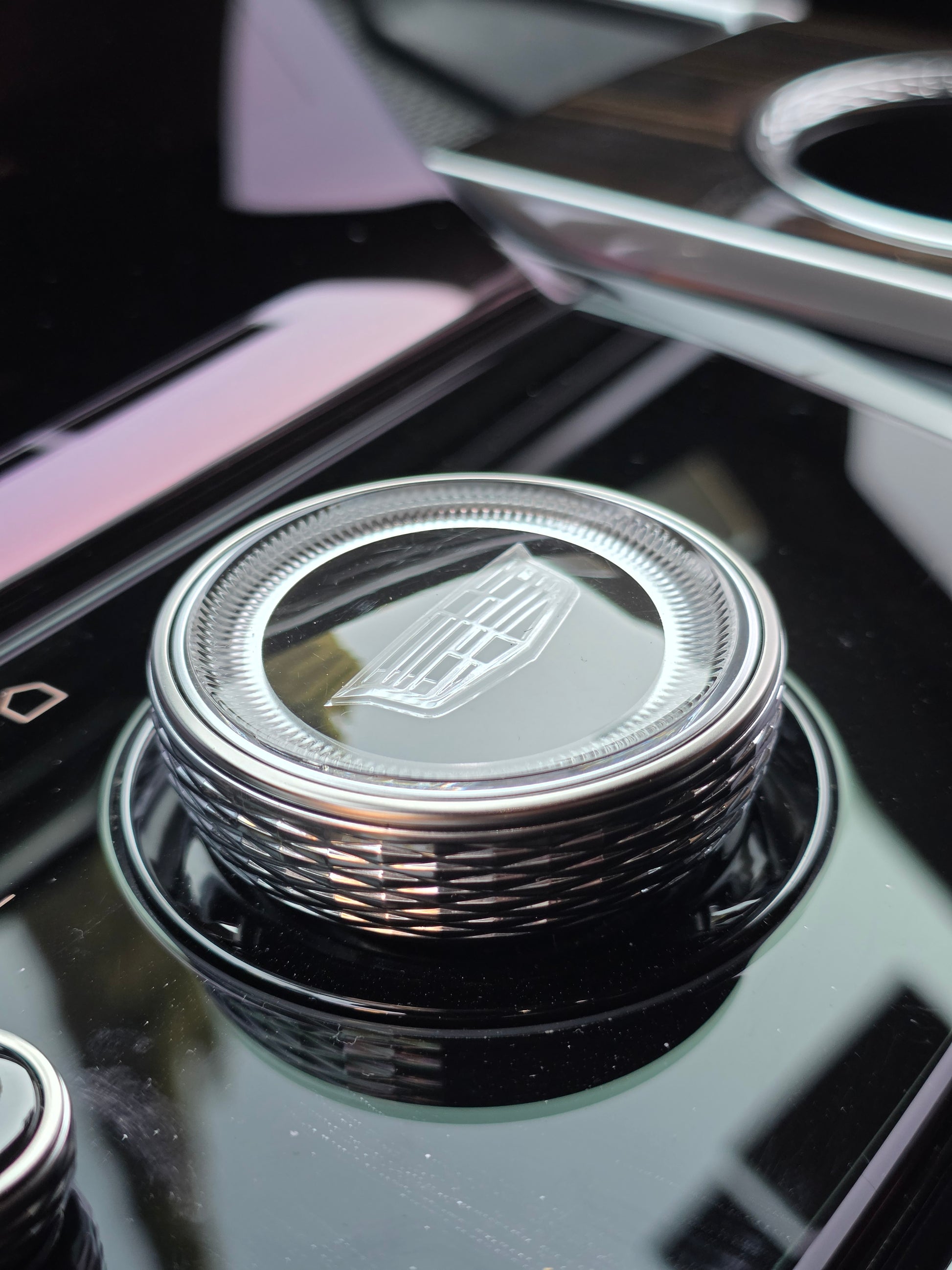 Cadillac Escalade SUV 600 2025