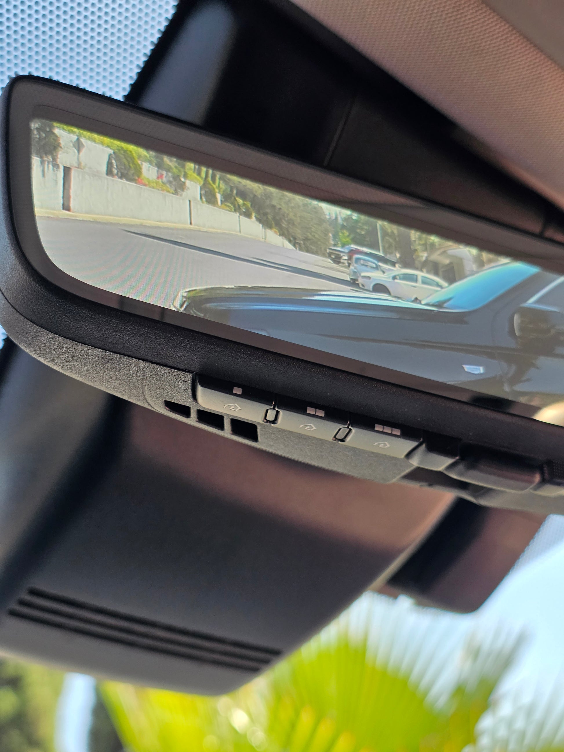 Toyota RAV4 Limited Hybrid 2023