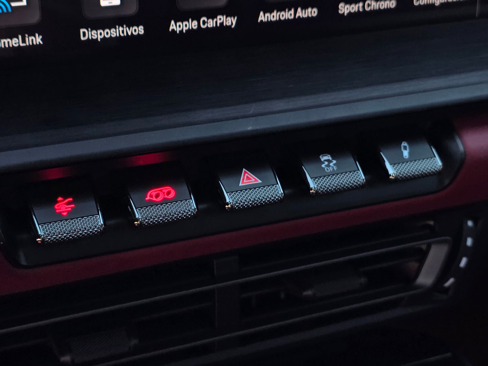 Porsche 911 Targa 4 GTS 2024