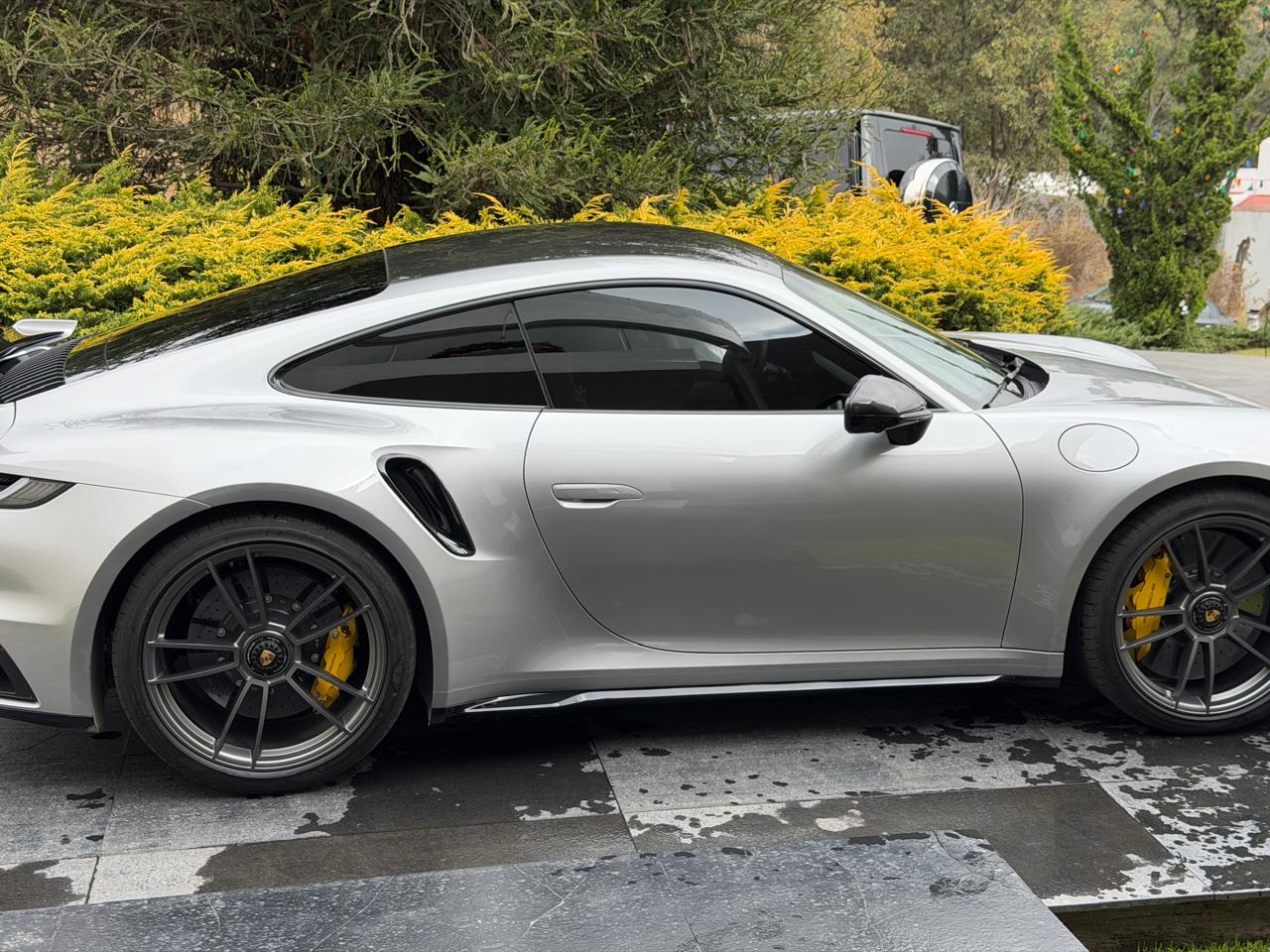 Porsche 911 Turbo S (992)